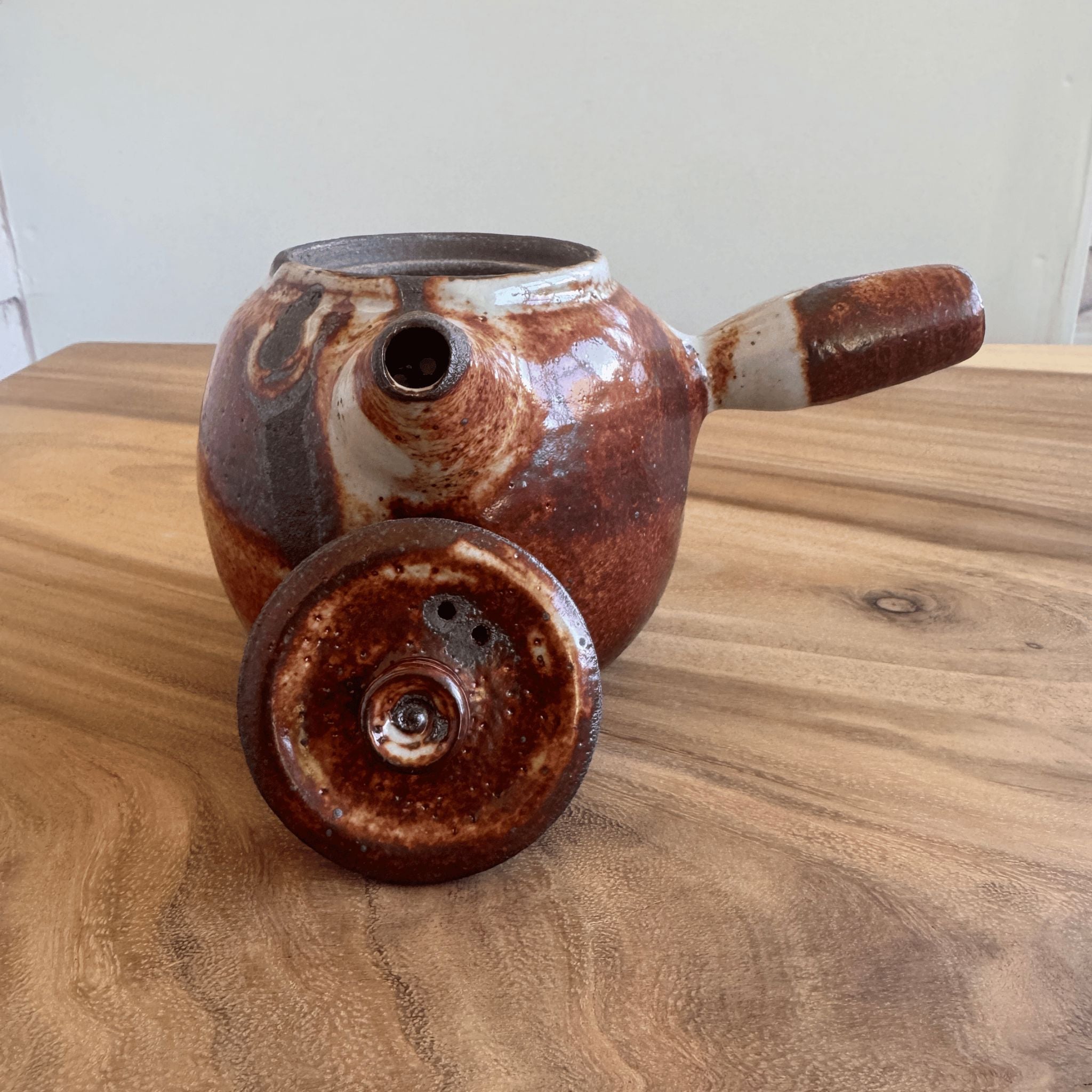 Sanctuary - Sidehandle Teapot